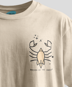 Scorpio Rocketry: Cosmic Lift -  Kısa Kollu Krem Regular T- Shirt