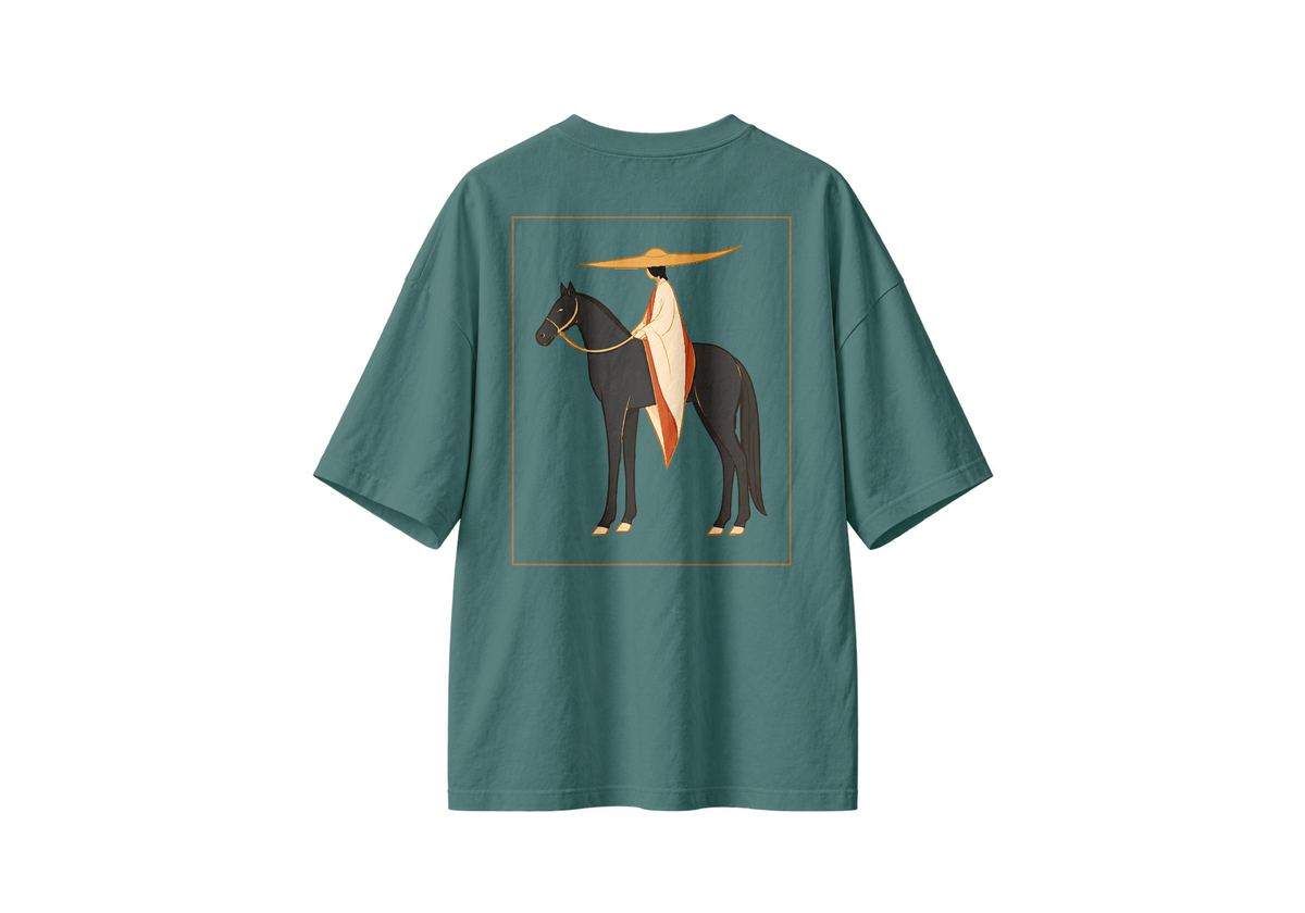 Wide Hat - Oversize T-Shirt