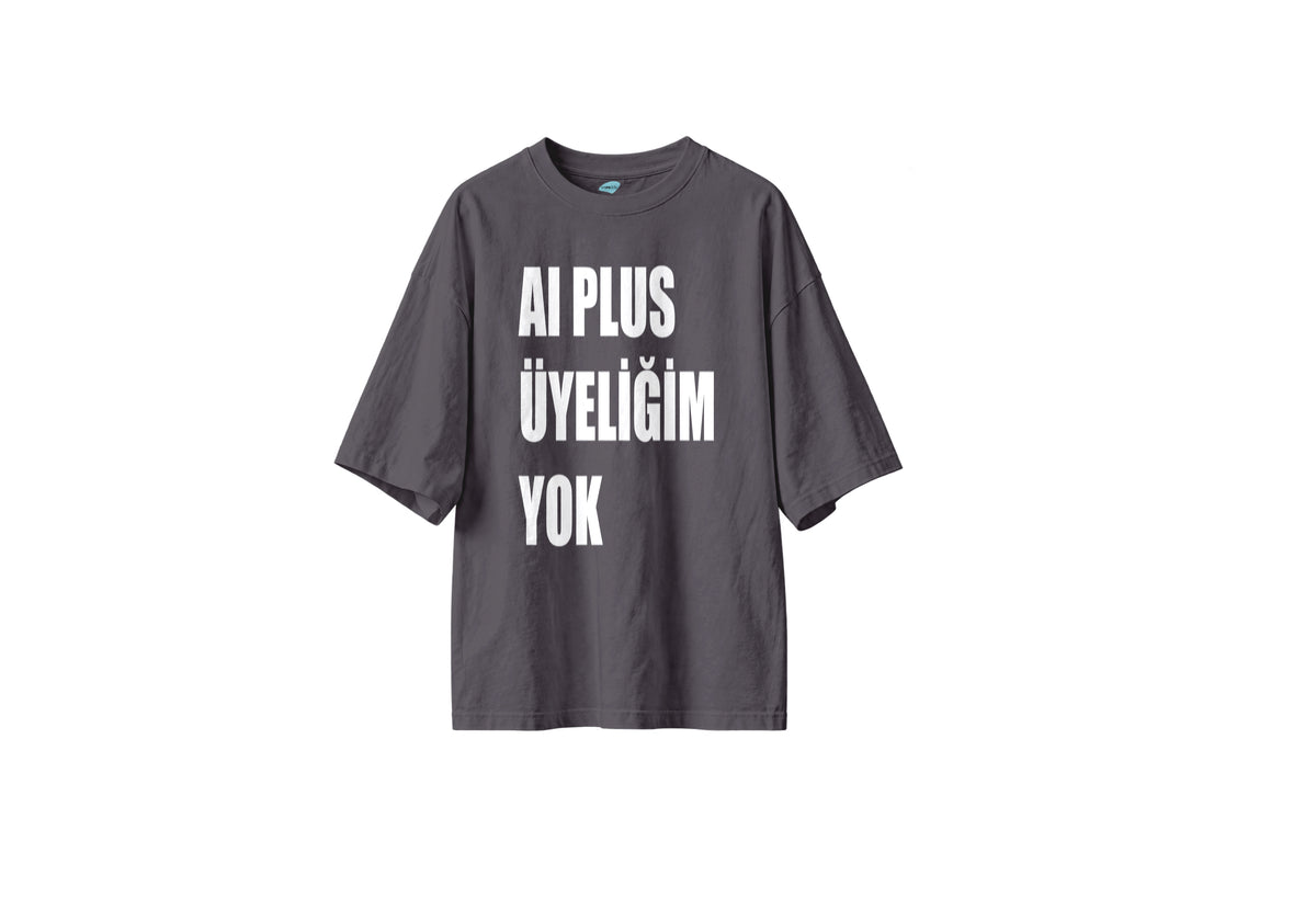 No Premium, Just Me - Oversize T-shirt
